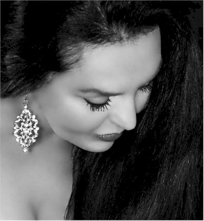 Crystal Gayle 540-636-1640